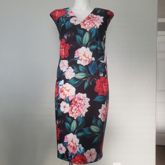 NWT Plus Calvin Klein Floral V-Neck Scuba Dress - Picture 3 of 8